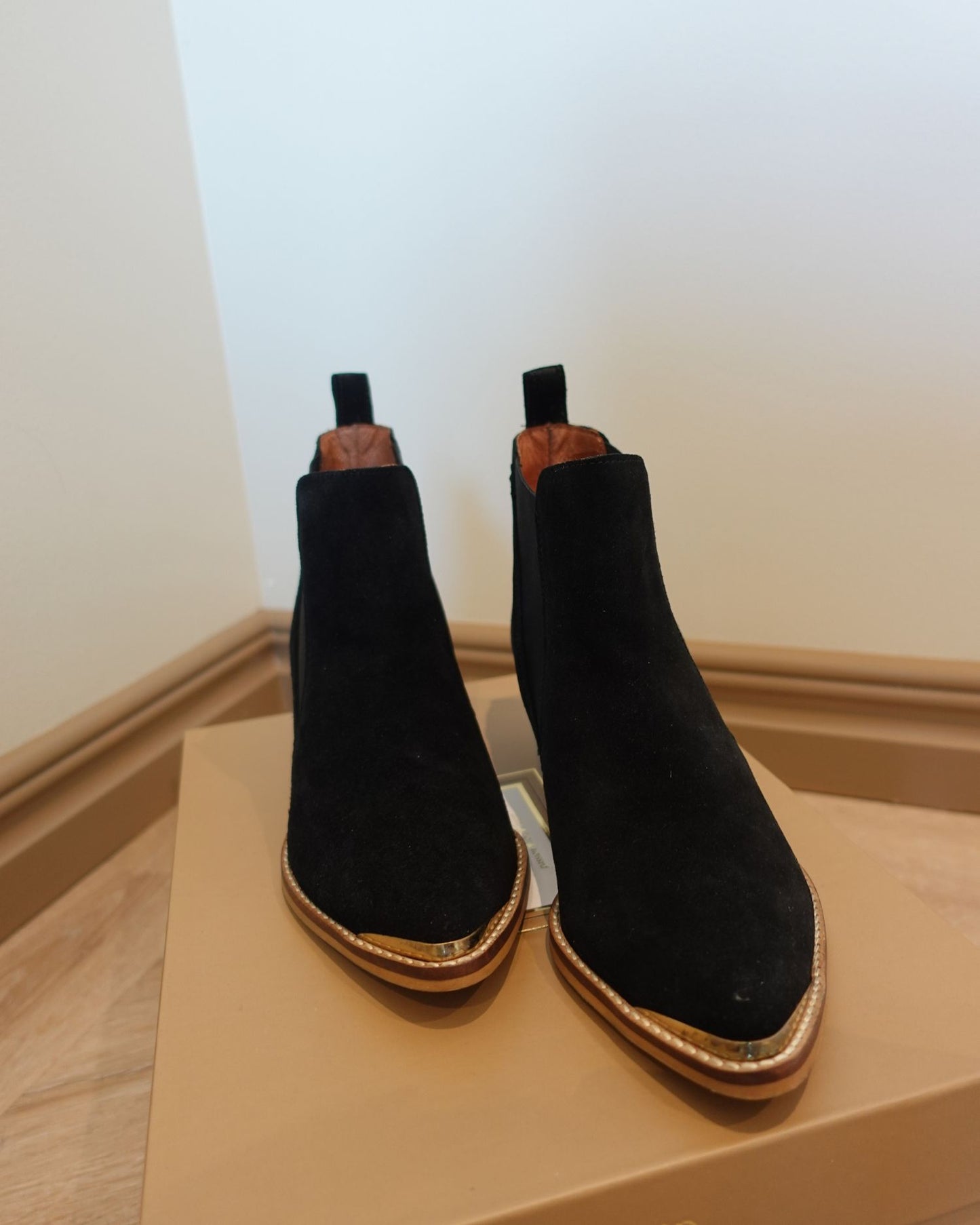 Mos Mosh Boots Size 38