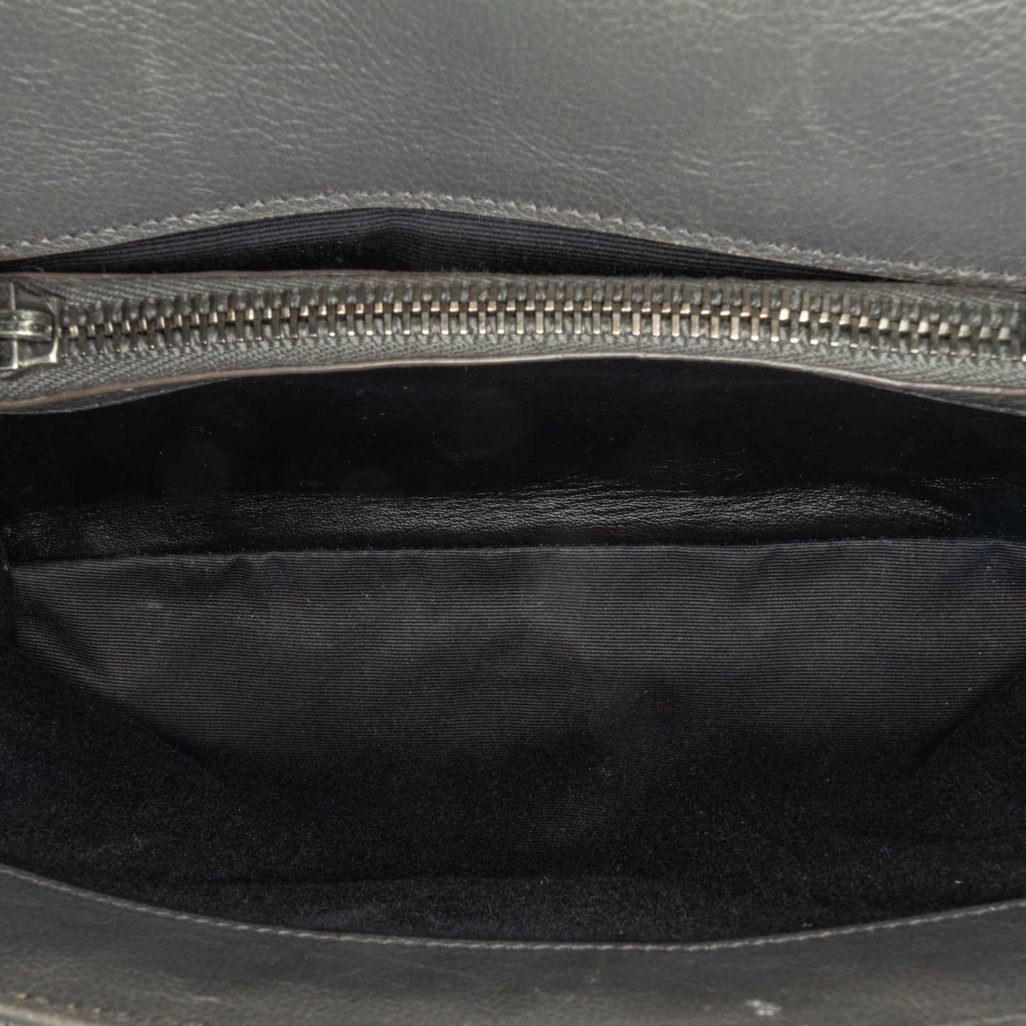 SAINT LAURENT College Chevron Medium Gray