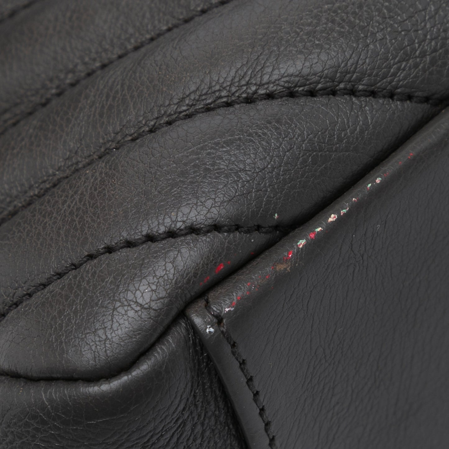 SAINT LAURENT College Chevron Medium Gray