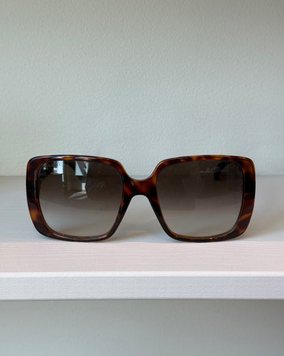 Preloved Gucci Sunglasses GG 0632S