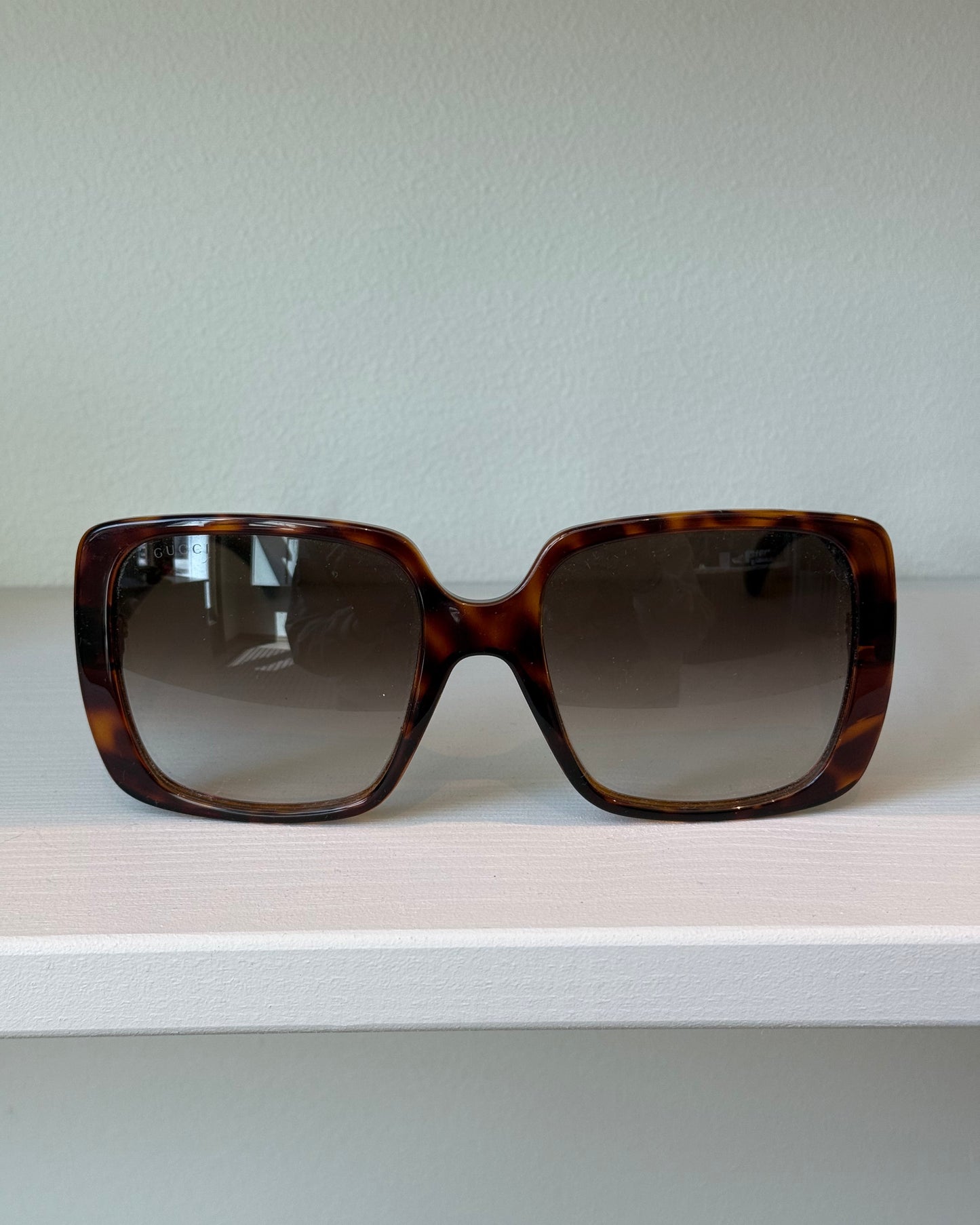 Preloved Gucci Sunglasses GG 0632S