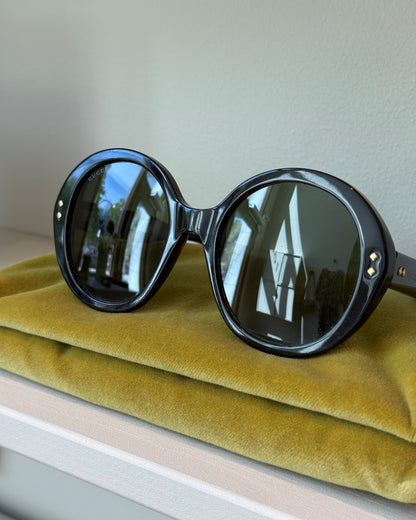 Preloved Gucci Sunglasses GG 1081S
